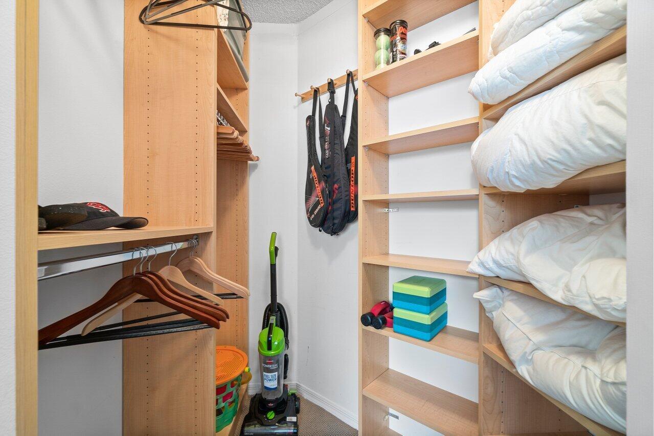 HIGHLAND BEACH CLUB CONDO - Residential