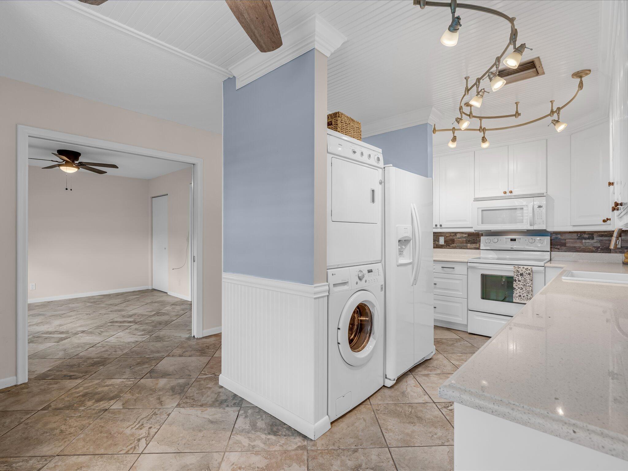 PINES OF DELRAY CONDO - Residential