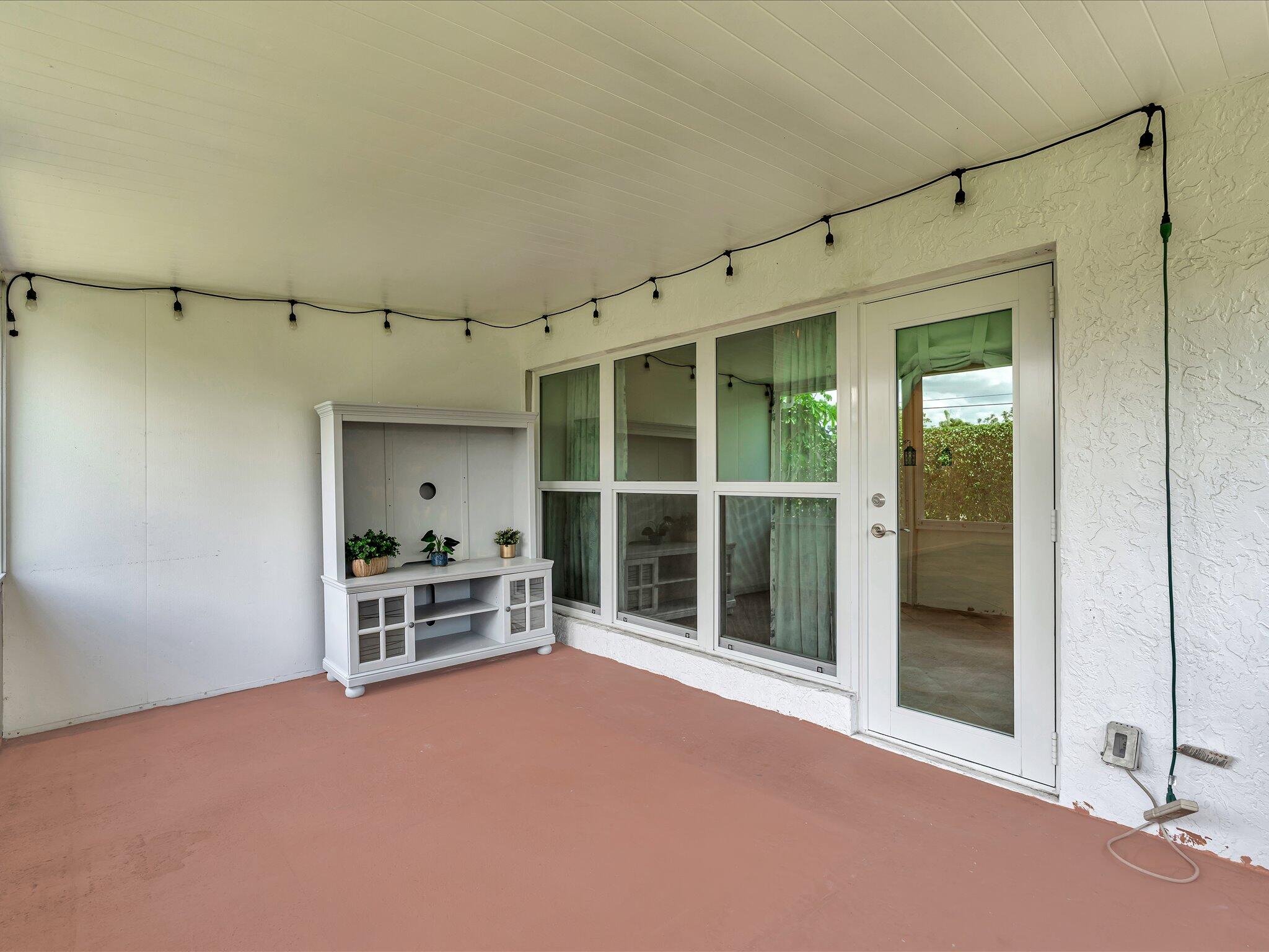 PINES OF DELRAY CONDO - Residential