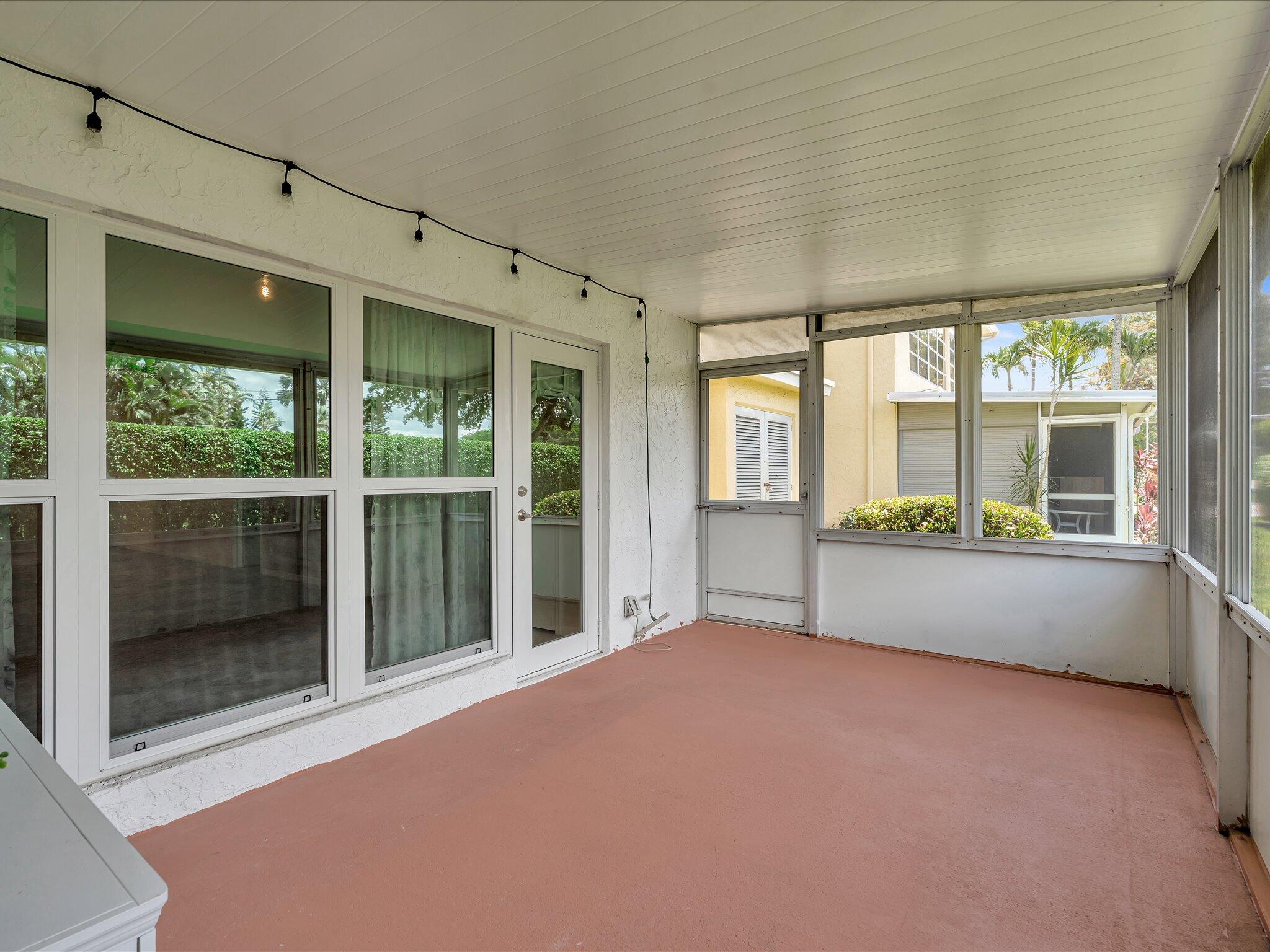 PINES OF DELRAY CONDO - Residential