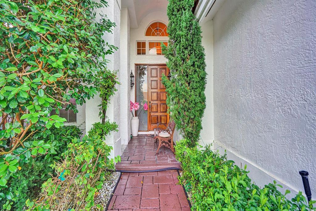 ABERDEEN 9 - Residential