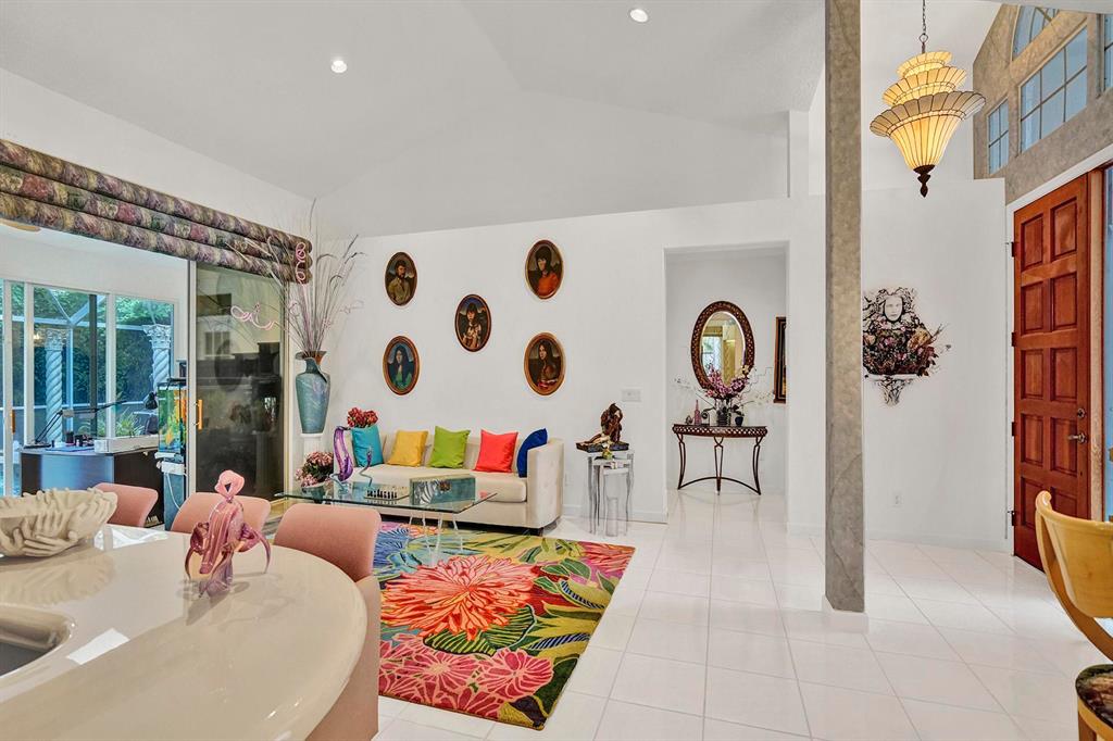 ABERDEEN 9 - Residential