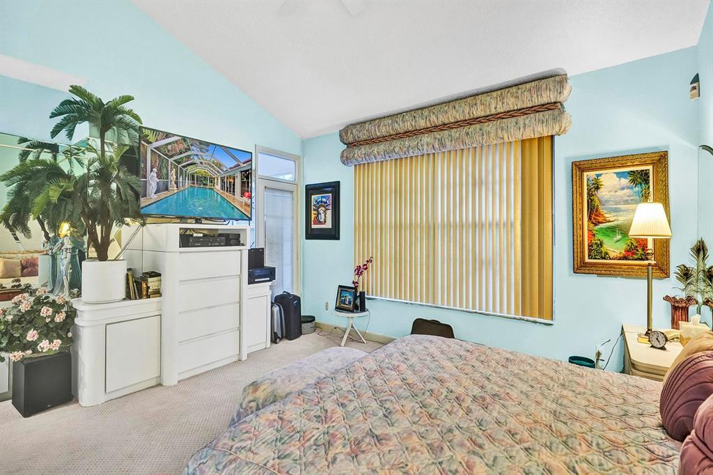 ABERDEEN 9 - Residential