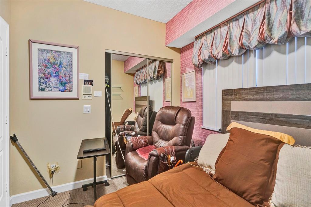 ABERDEEN 9 - Residential