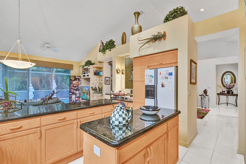 ABERDEEN 9 - Residential