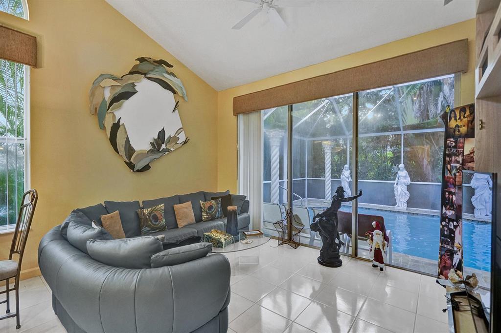 ABERDEEN 9 - Residential