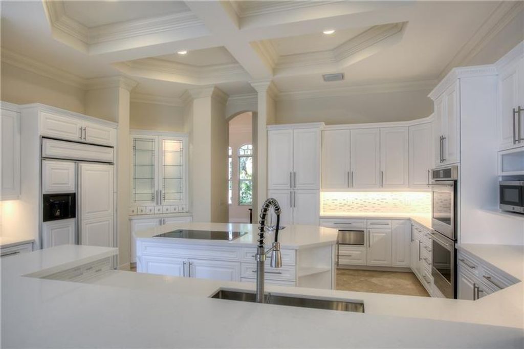 Photo of 10460 Golden Eagle Ct, Plantation, FL 33324 (MLS # F10268659)