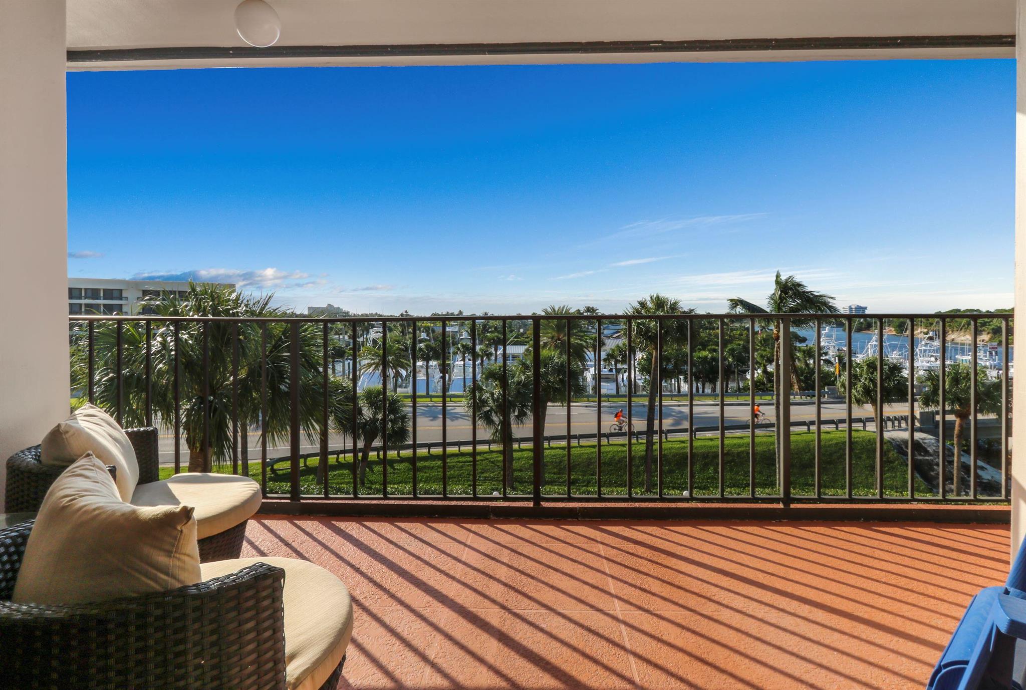 OCEAN VILLAS CONDO APTS - Residential Lease