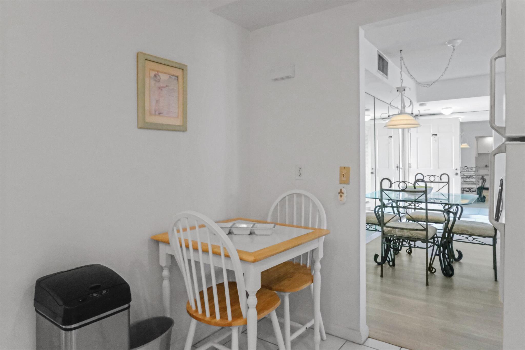 OCEAN VILLAS CONDO APTS - Residential Lease