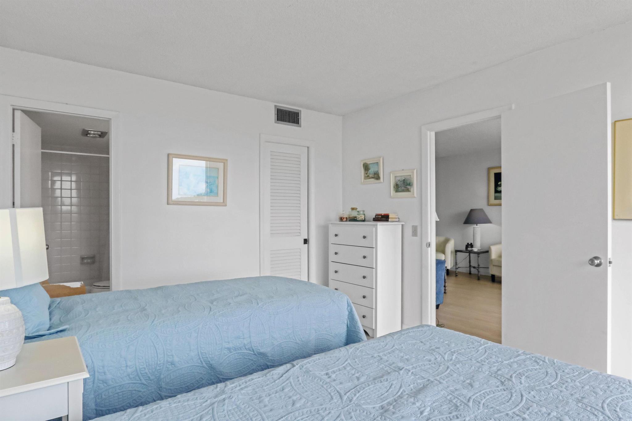 OCEAN VILLAS CONDO APTS - Residential Lease