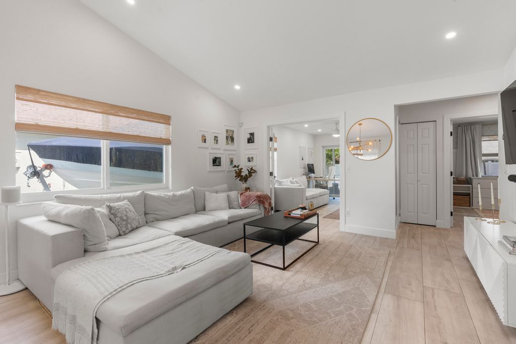 Photo of 196 Wandering Trail, Jupiter, FL 33458 (MLS # R11006585)