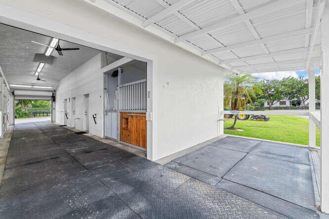 SADDLE TRAIL PARK OF WELL - Residential