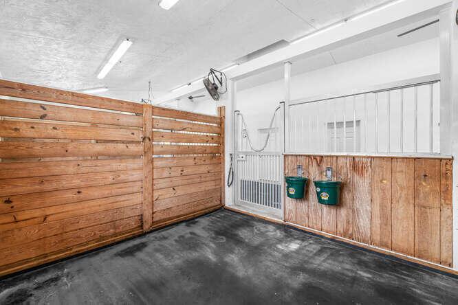 SADDLE TRAIL PARK OF WELL - Residential