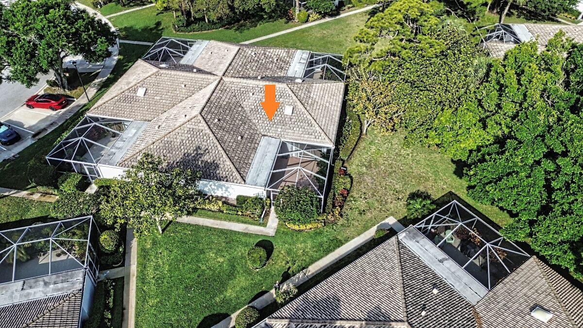 6702 Geminata Oak Court