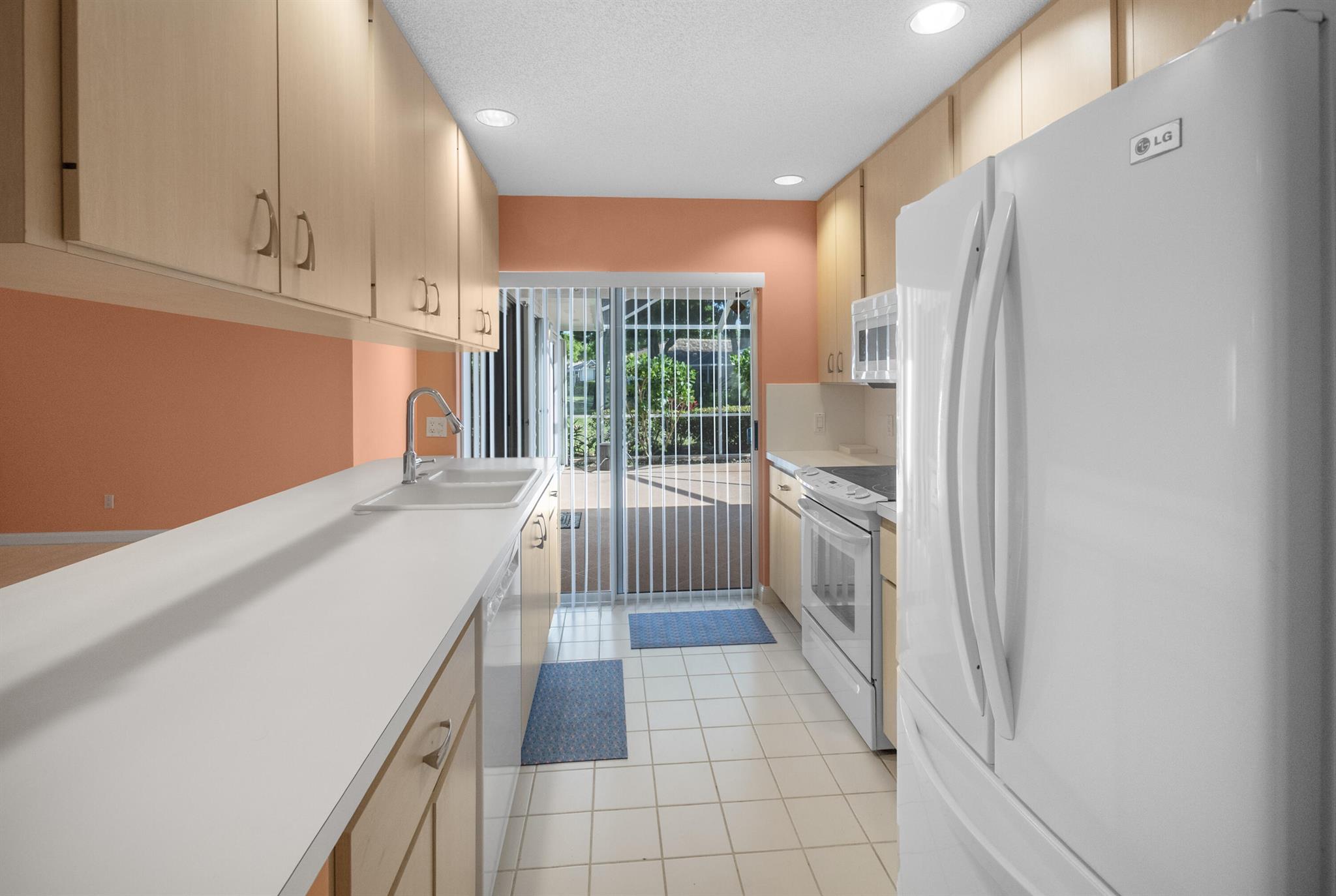 6702 Geminata Oak Court