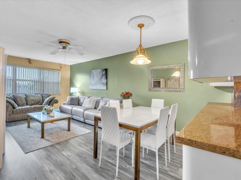 Tiny photo for 2309 Park Lane #316, Hollywood, FL 33021 (MLS # B26077914)