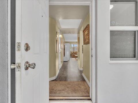 Tiny photo for 2309 Park Lane #316, Hollywood, FL 33021 (MLS # B26077914)