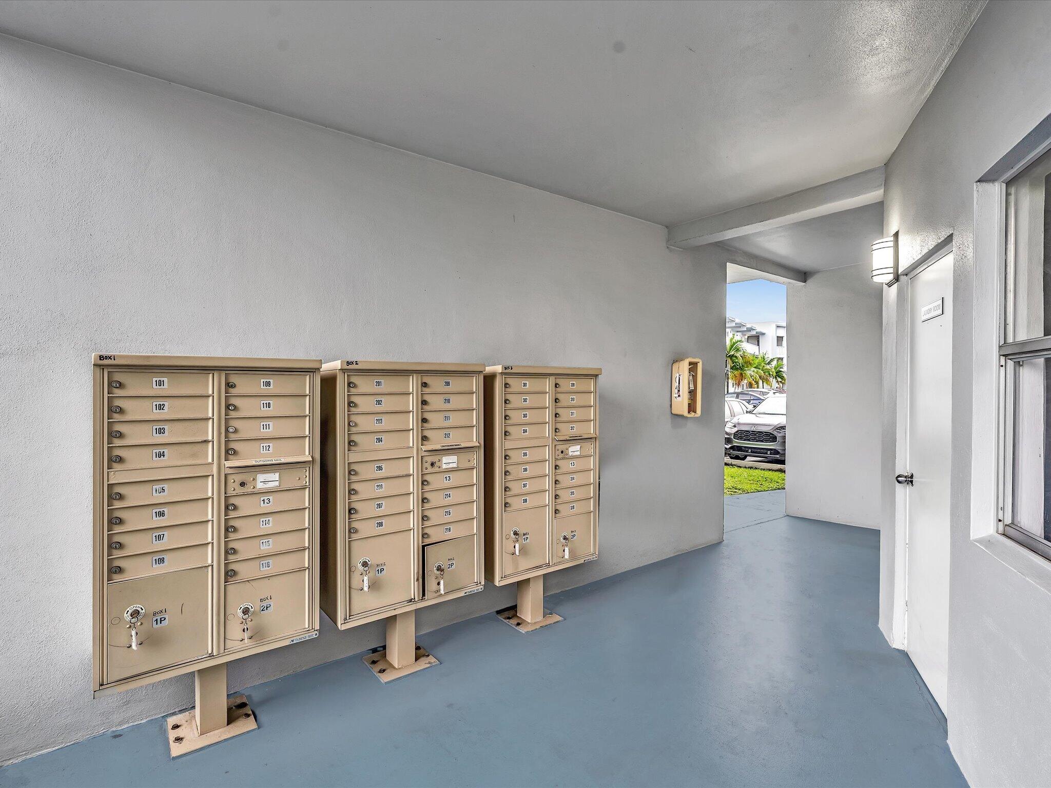 2309 Park Lane 316