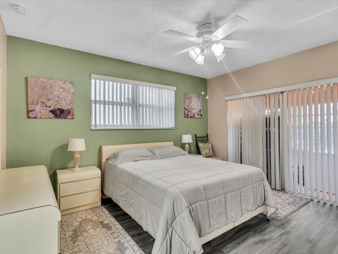 Tiny photo for 2309 Park Lane #316, Hollywood, FL 33021 (MLS # B26077914)