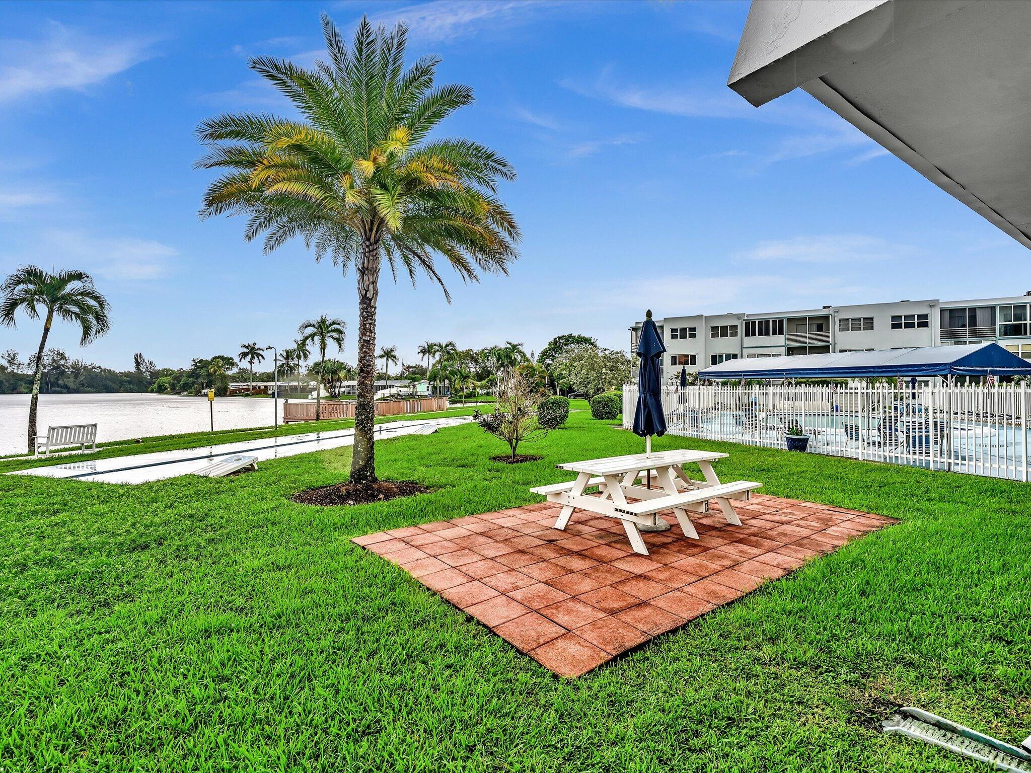 2309 Park Lane 316