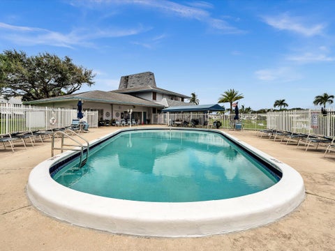 Tiny photo for 2309 Park Lane #316, Hollywood, FL 33021 (MLS # B26077914)