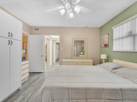 Tiny photo for 2309 Park Lane #316, Hollywood, FL 33021 (MLS # B26077914)
