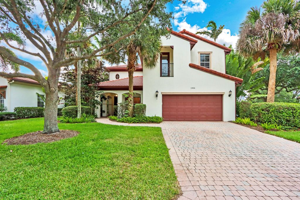 Photo of 1904 Flower Drive, Palm Beach Gardens, FL 33410 (MLS # R10792291)