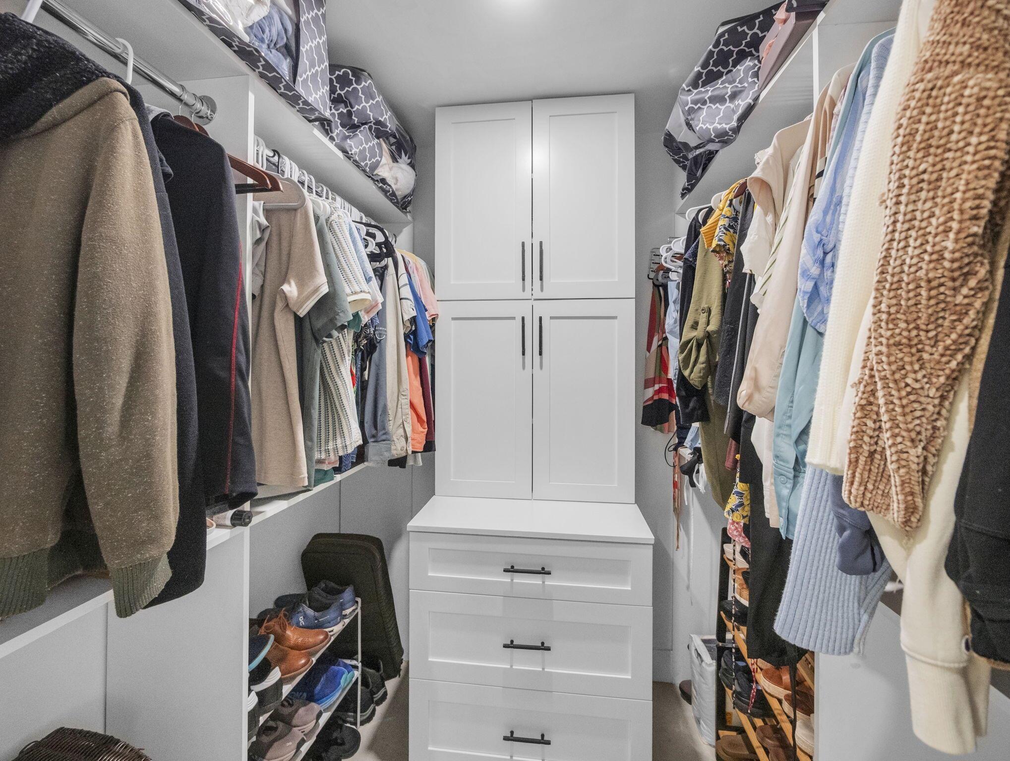 KERWOOD MANOR - Residential