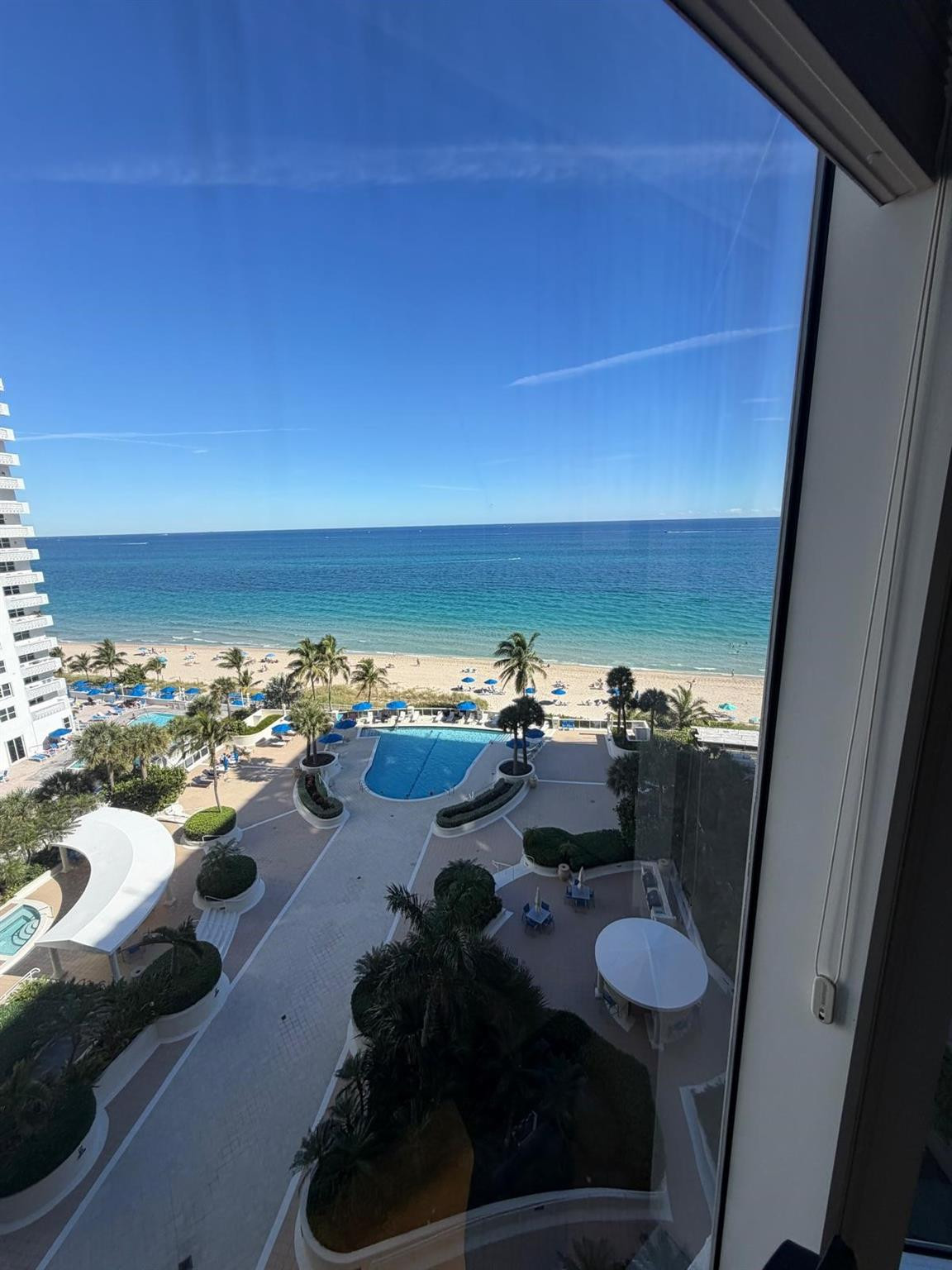 LAMBIANCE BEACH CONDO - Residential