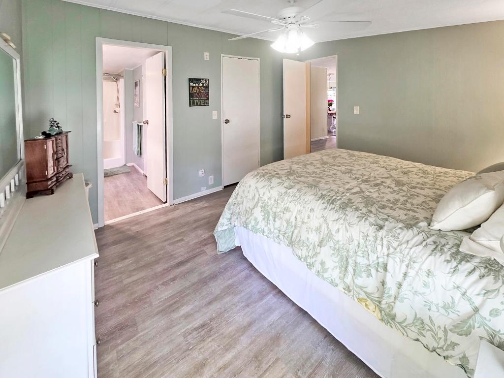 Spanish Lakes - Residential