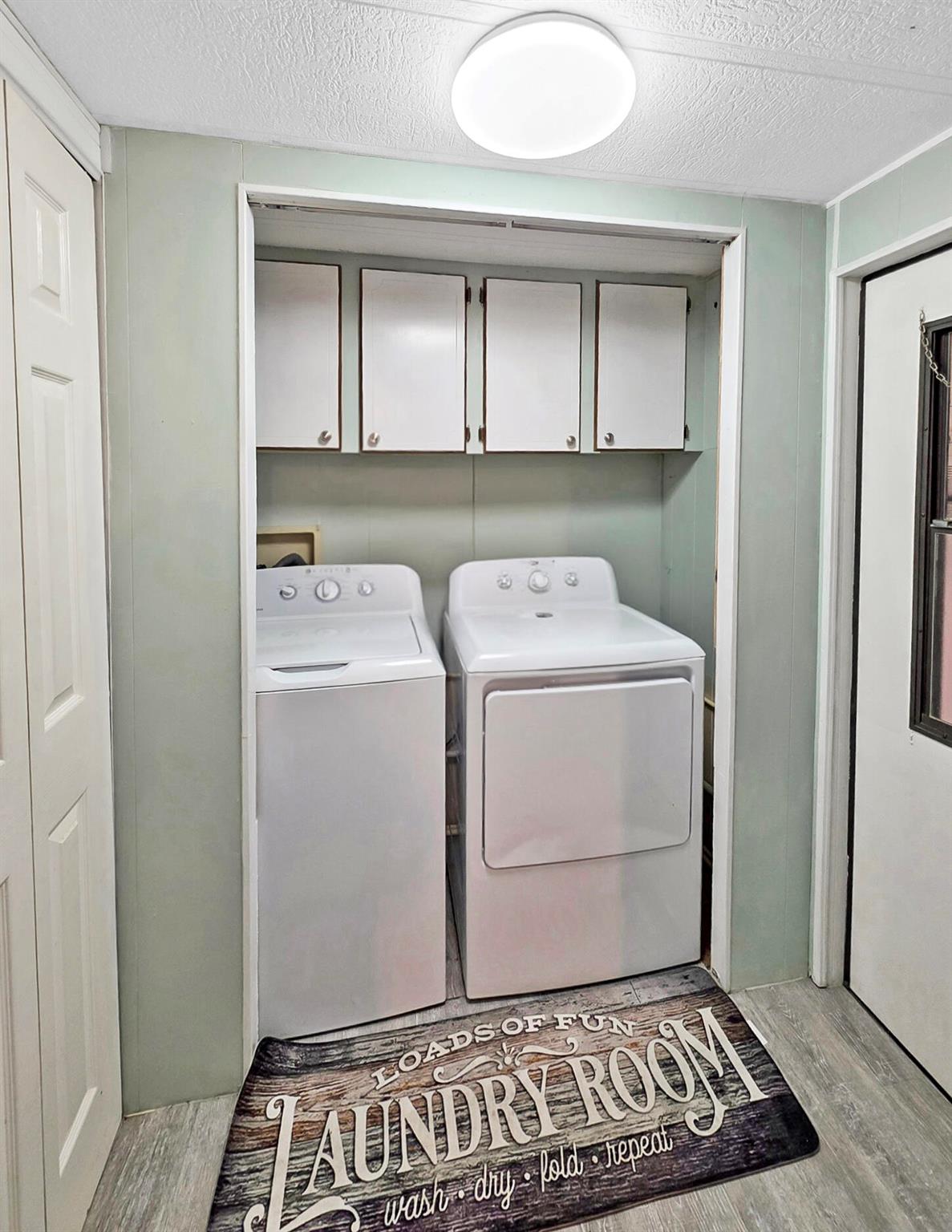 Spanish Lakes - Residential