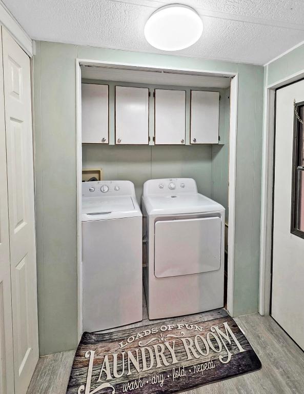 Spanish Lakes - Residential