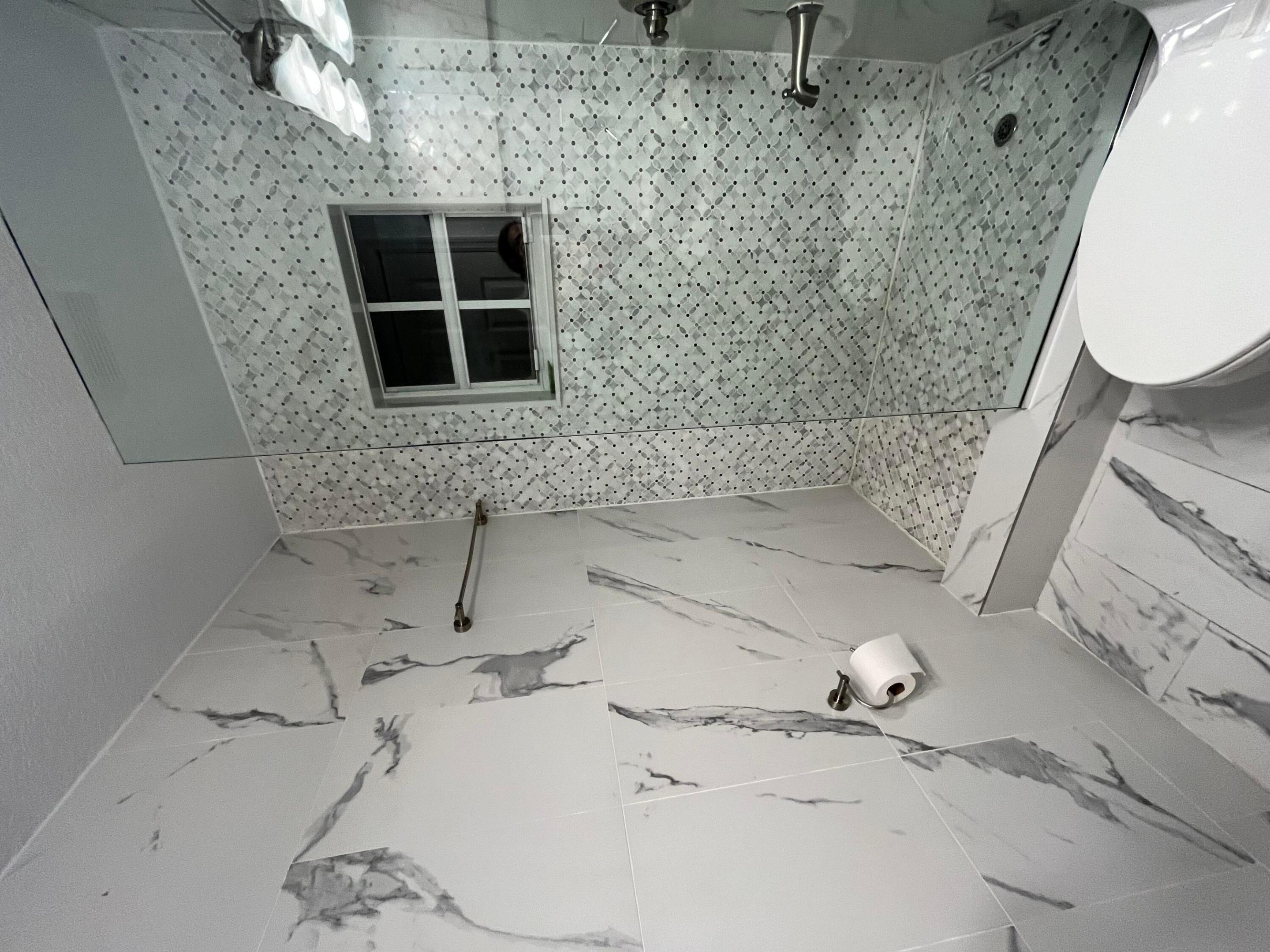 OAK HILL ESTATES - Residential Lease