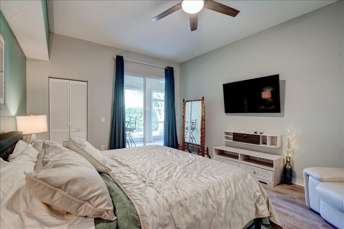 ANDOVER AT WYCLIFFE CONDO - Residential Lease