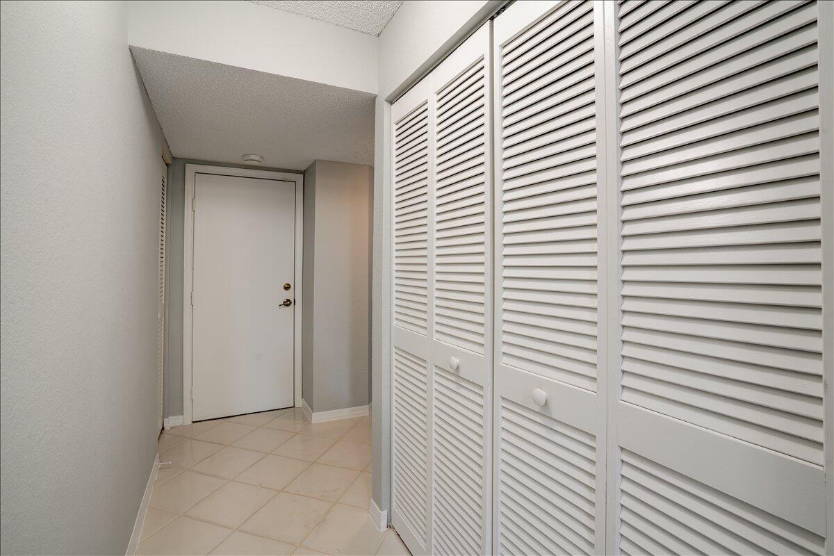 ANDOVER AT WYCLIFFE CONDO - Residential Lease