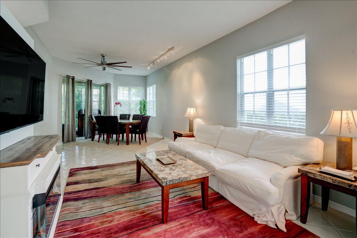 ANDOVER AT WYCLIFFE CONDO - Residential Lease