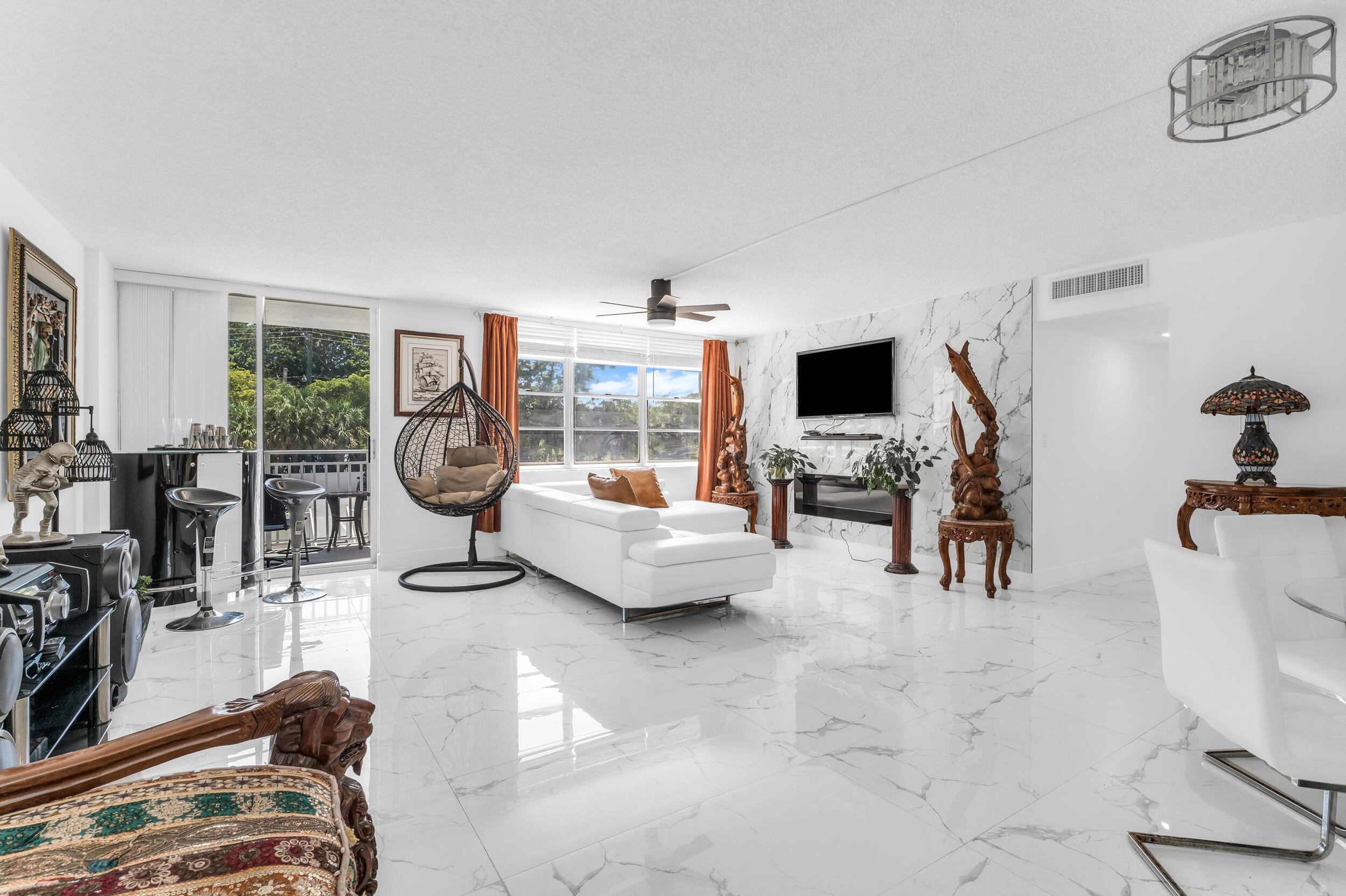 2150 SANS SOUCI Boulevard C204