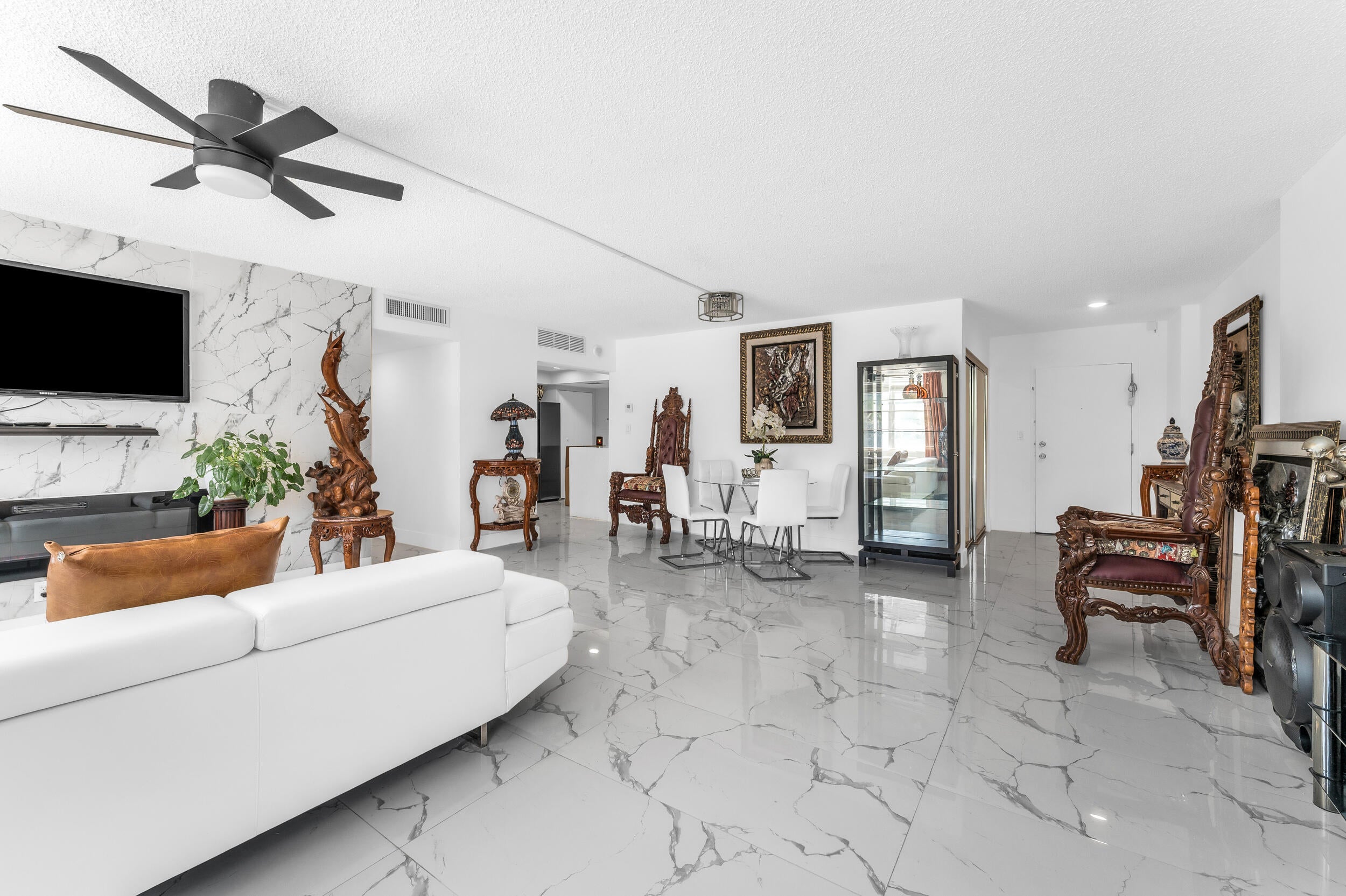 2150 SANS SOUCI Boulevard C204