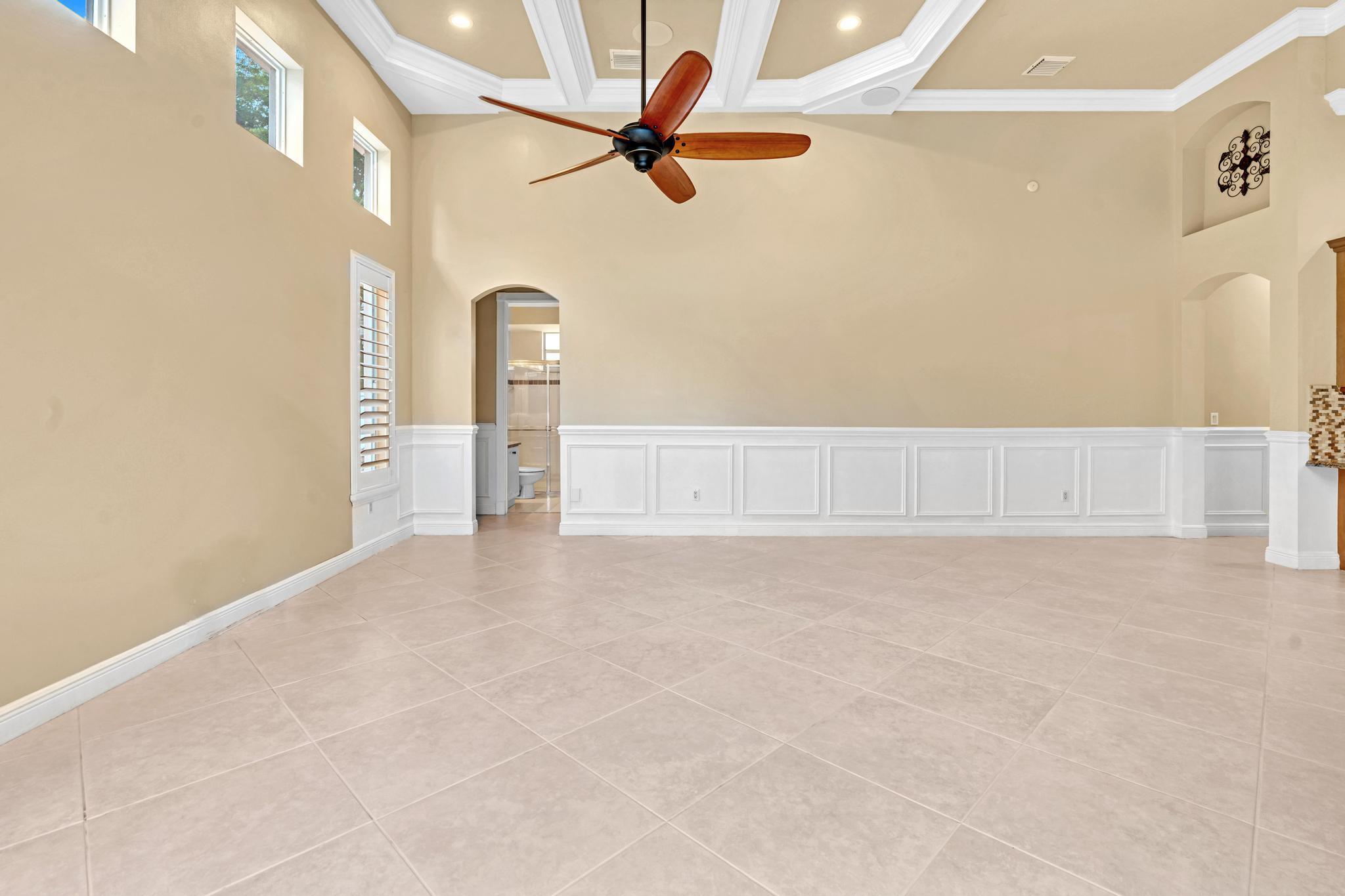 CRYSTAL COVE ESTATES - Residential