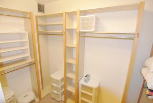 MARINA AT THE BLUFFS - Residential Lease