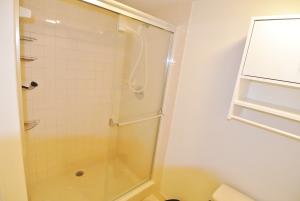 MARINA AT THE BLUFFS - Residential Lease