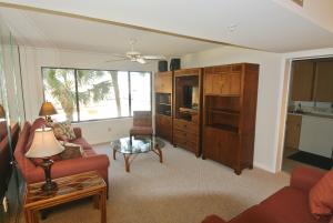 MARINA AT THE BLUFFS - Residential Lease