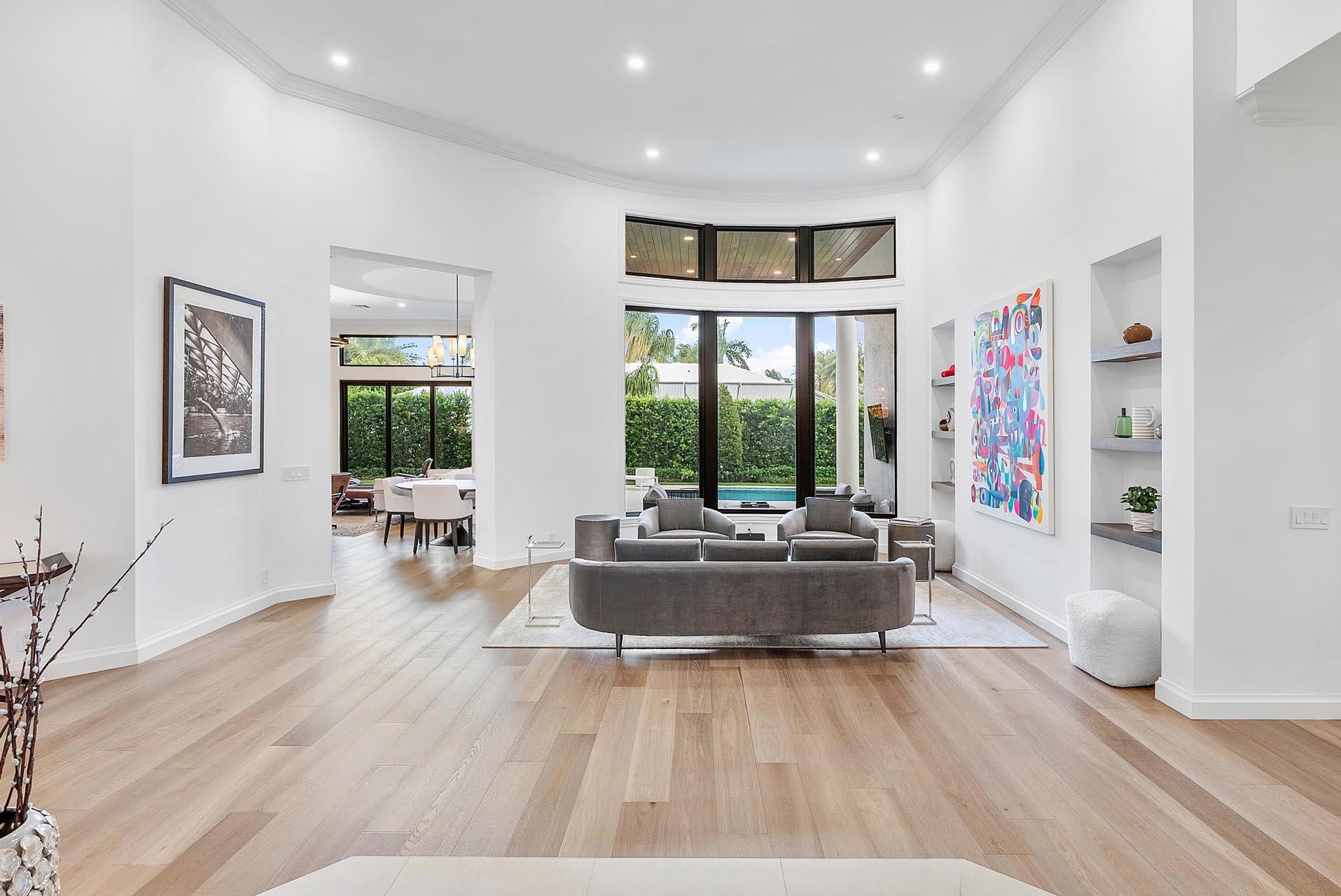 2212 Acorn Palm Road