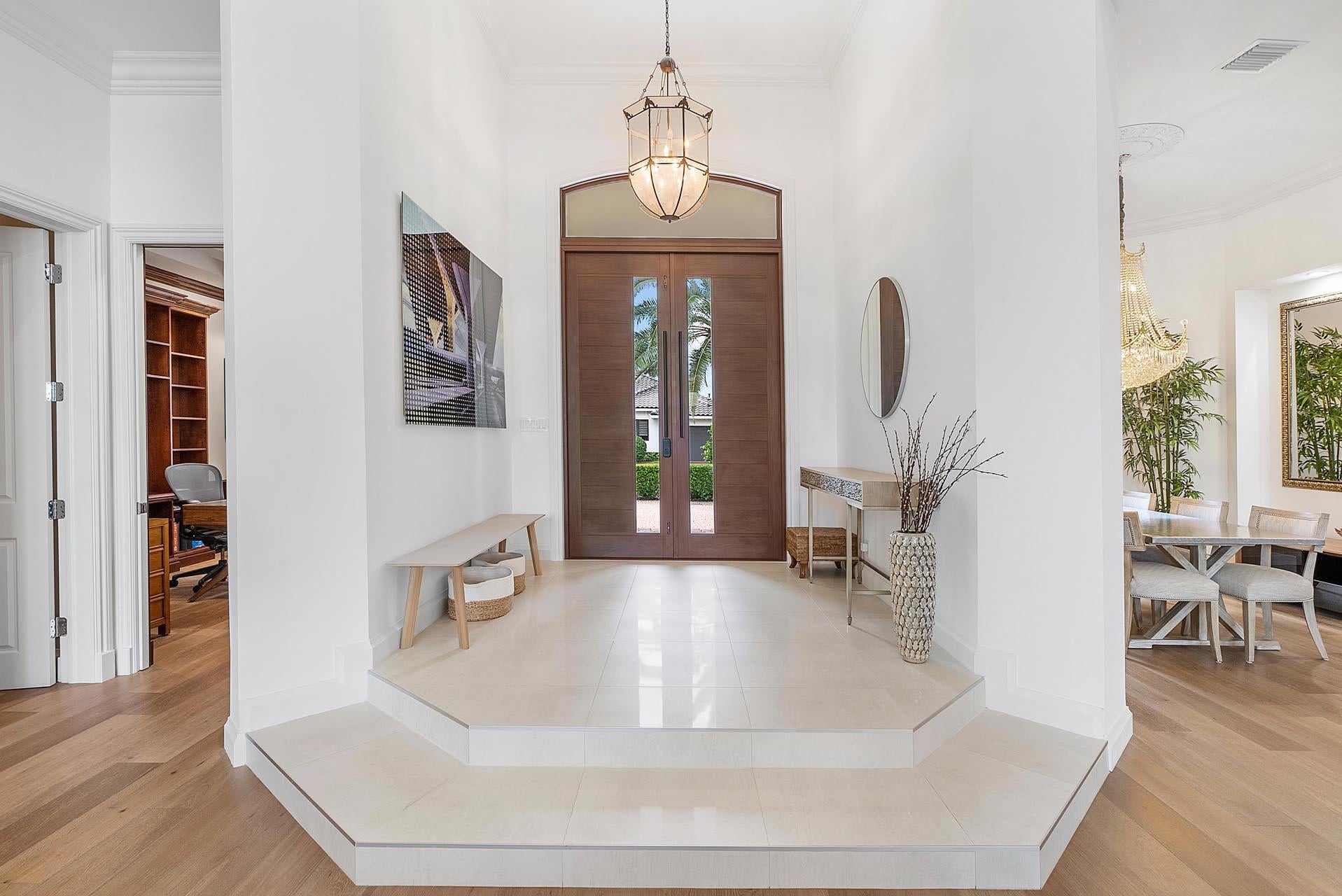 2212 Acorn Palm Road