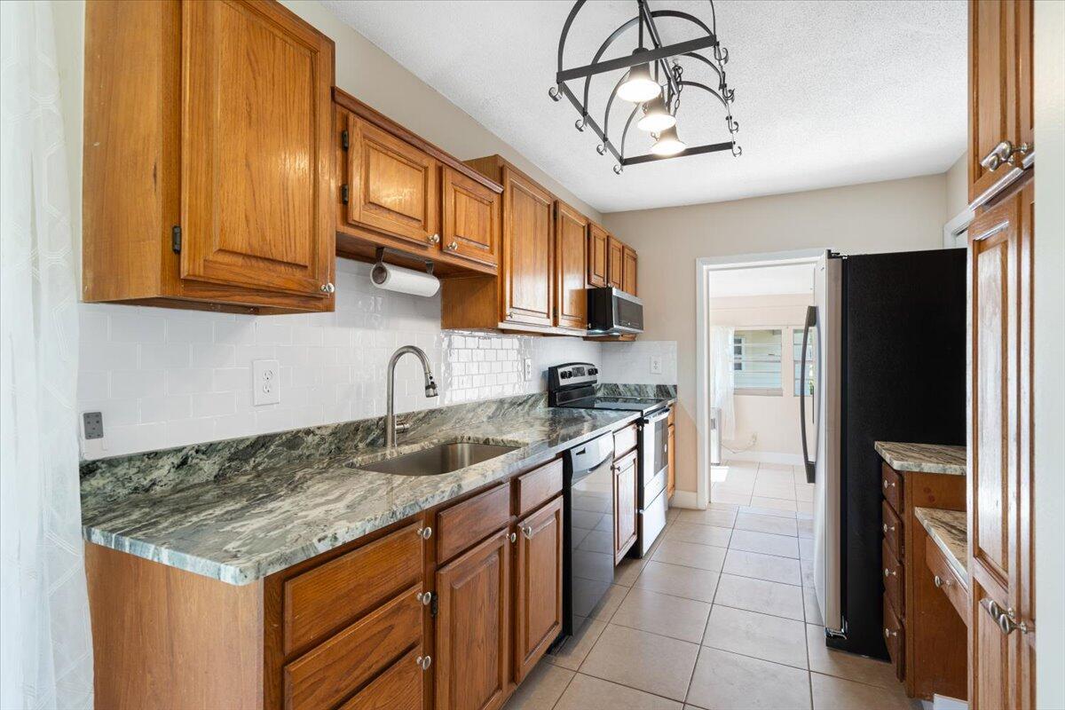 RIVER PARK UNIT 3 - Residential