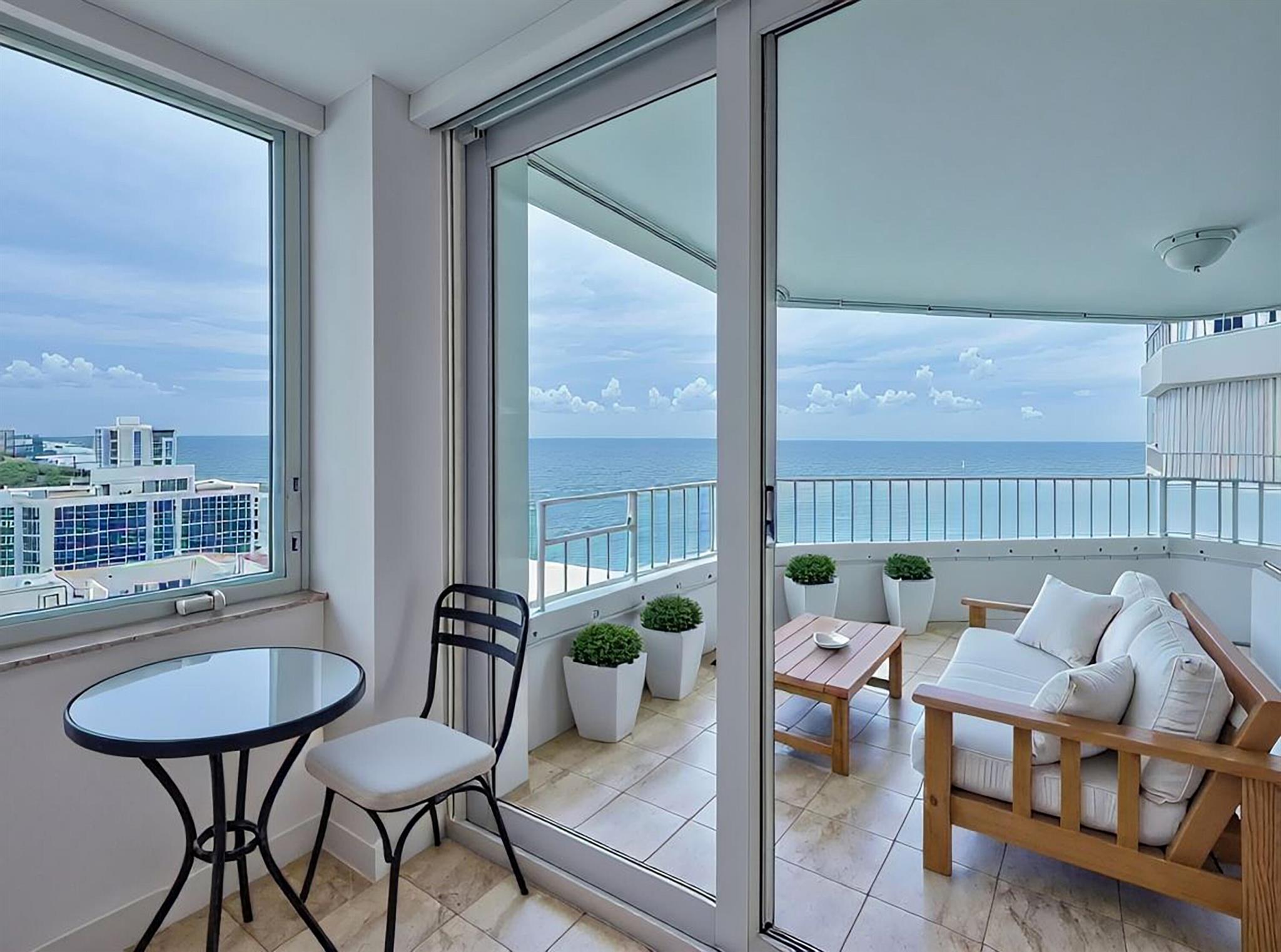 500 S Ocean Boulevard 2105