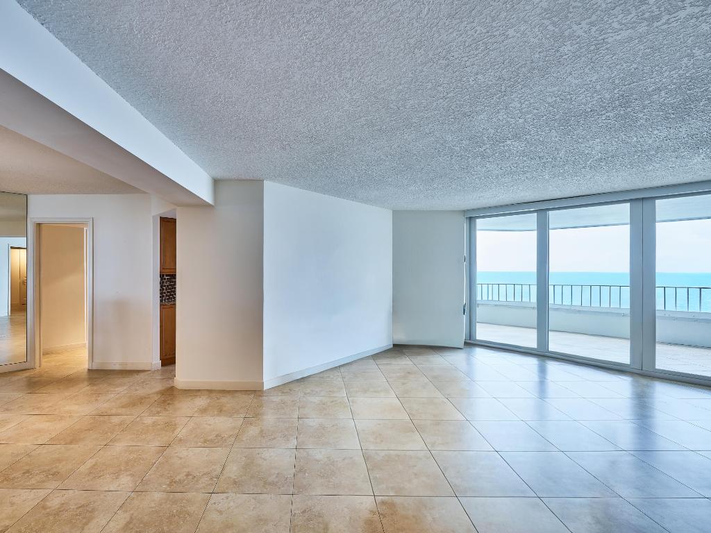 500 S Ocean Boulevard 2105