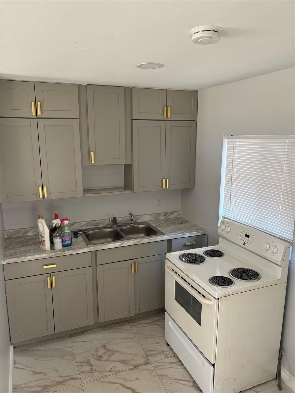 Photo of 3932 SW 12th Place, Fort Lauderdale, FL 33312 (MLS # F10554336)