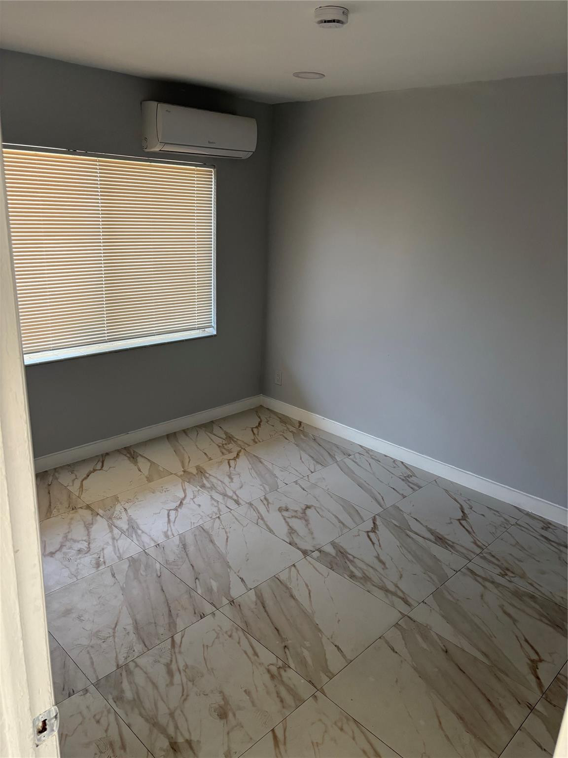 Brysa Park 8-45 B - Residential Lease