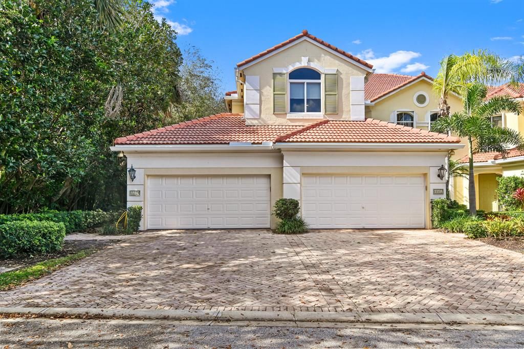 Photo of 111 Palm Bay Lane #C, Palm Beach Gardens, FL 33418 (MLS # R10861340)